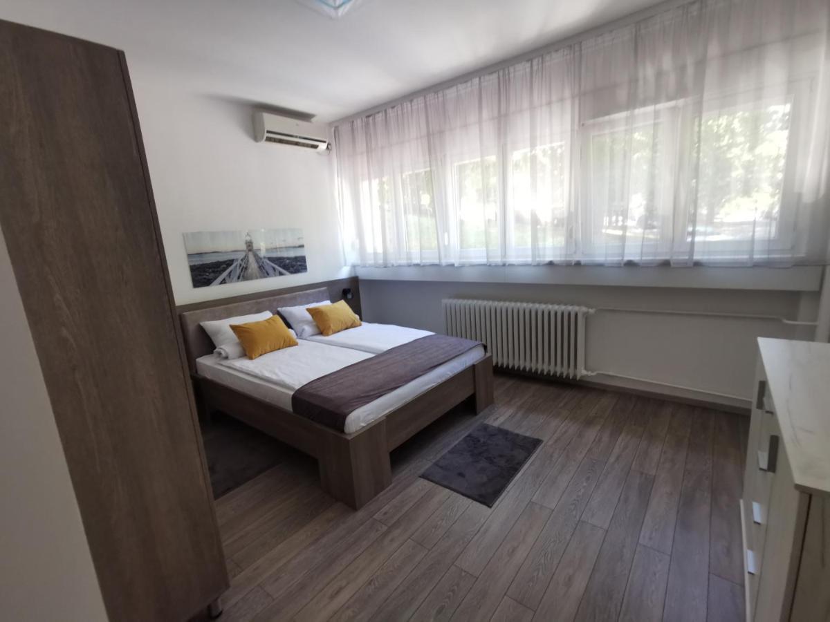 Apartman Pavlovic 1 Dedinje 외부 사진