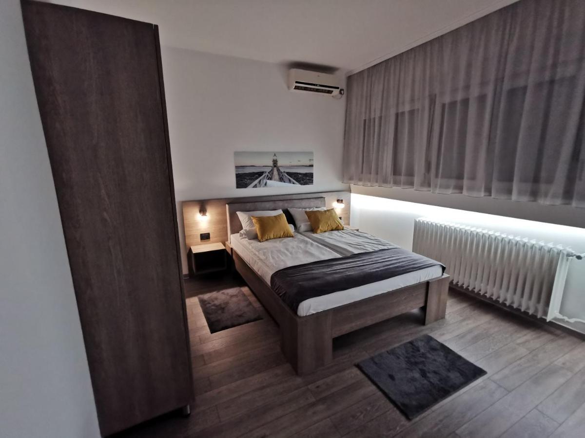 Apartman Pavlovic 1 Dedinje 외부 사진